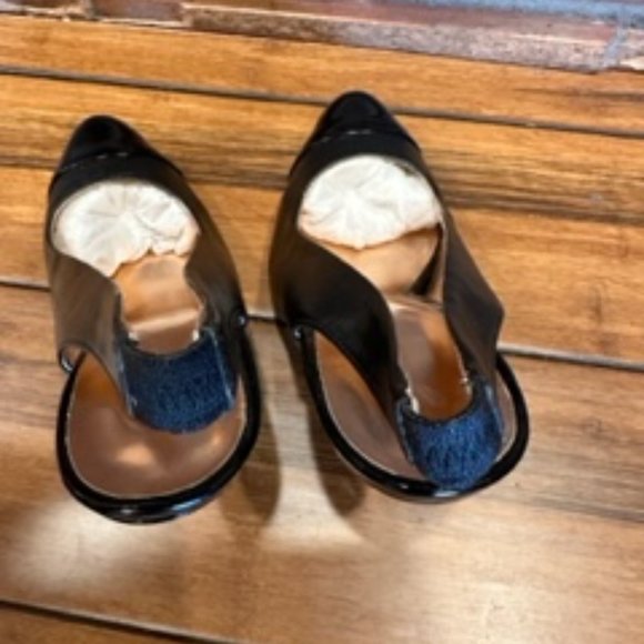 Gomax size 6 black heels with strap - Picture 6 of 7